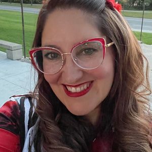 Meet your Posher, Stefanie